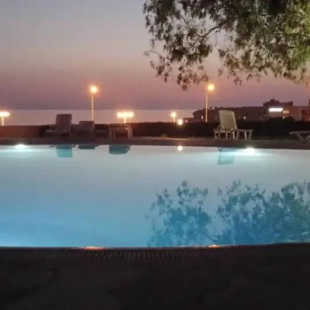 H&O Kings Palace Sea View Apartment Paphos Exterior photo